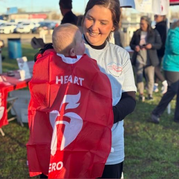 Meet your Posher, Jessica - Picture 1 of 1